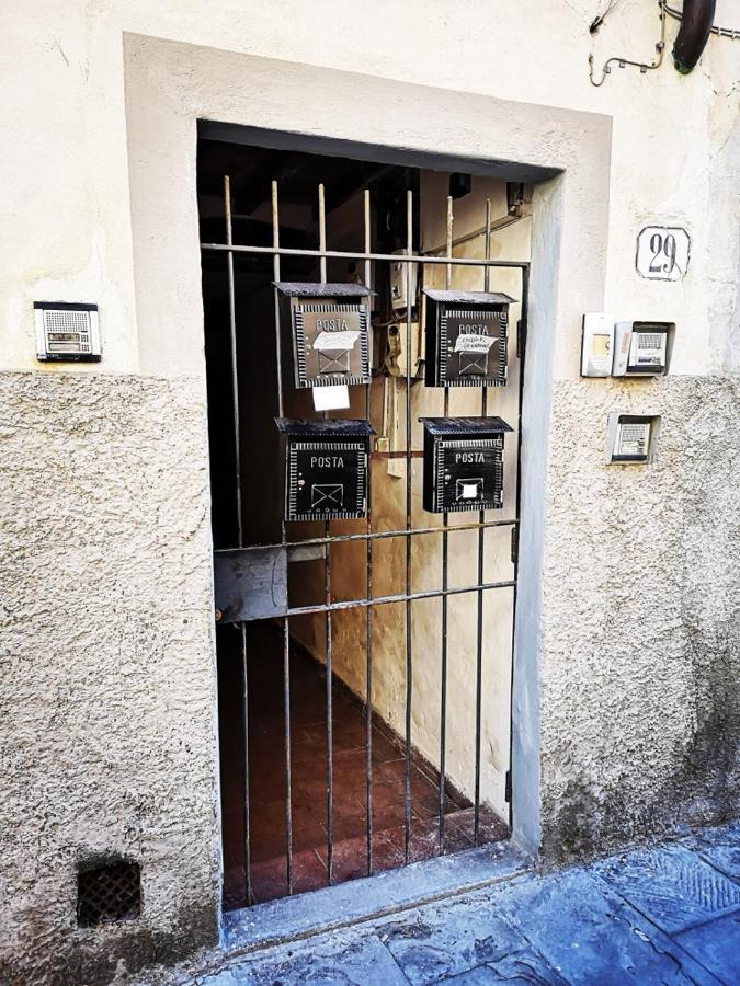 Florentine Style Apartment In San Frediano Флоренция Экстерьер фото